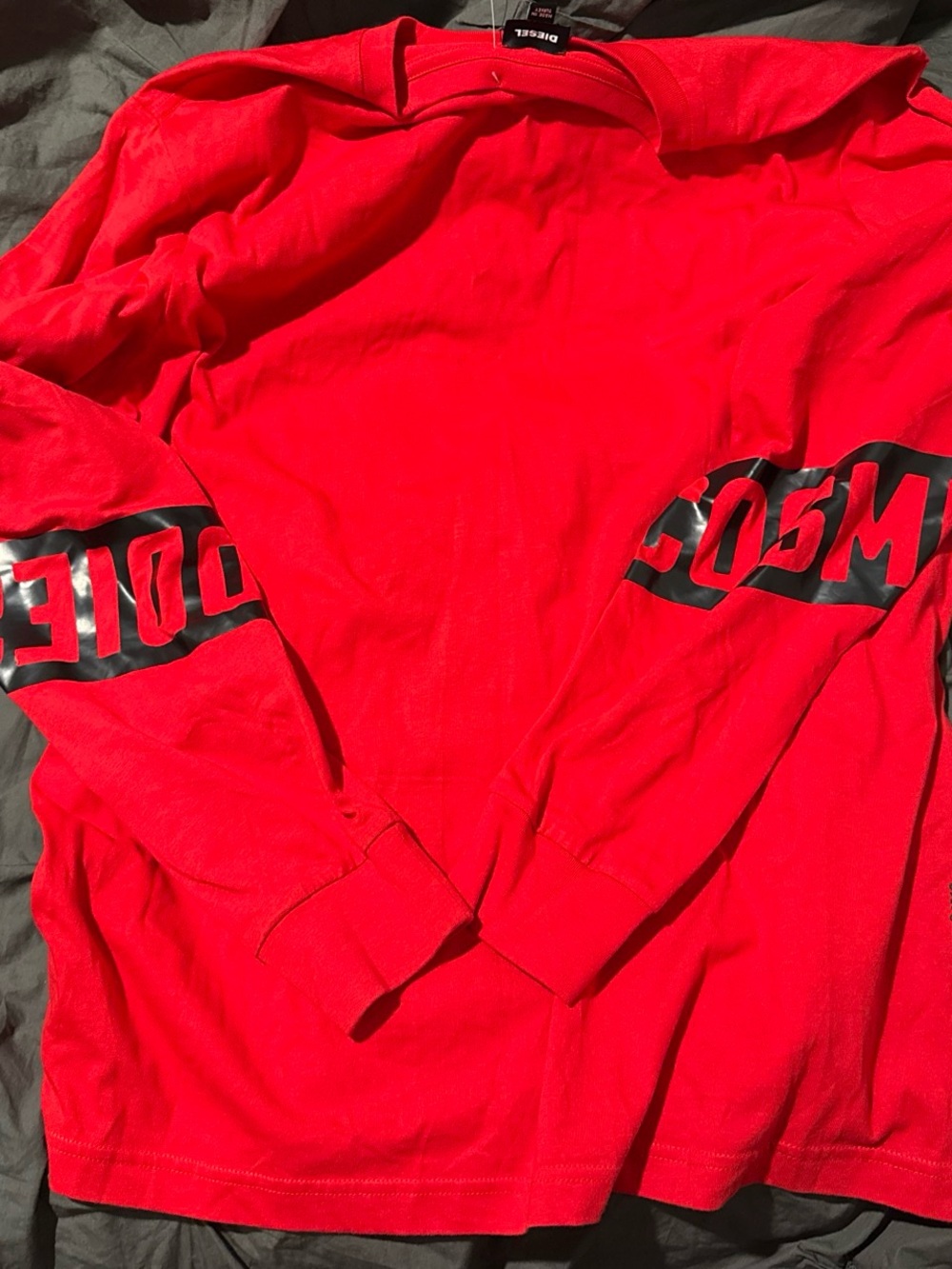 Diesel Red Crewneck Tee with Black Logo Tag - Picture 4 of 5